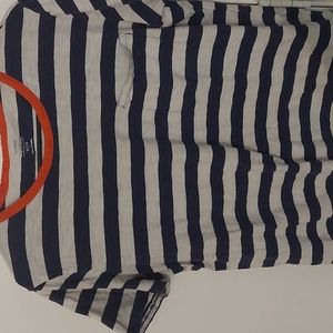 Old Navy boyfriend tee